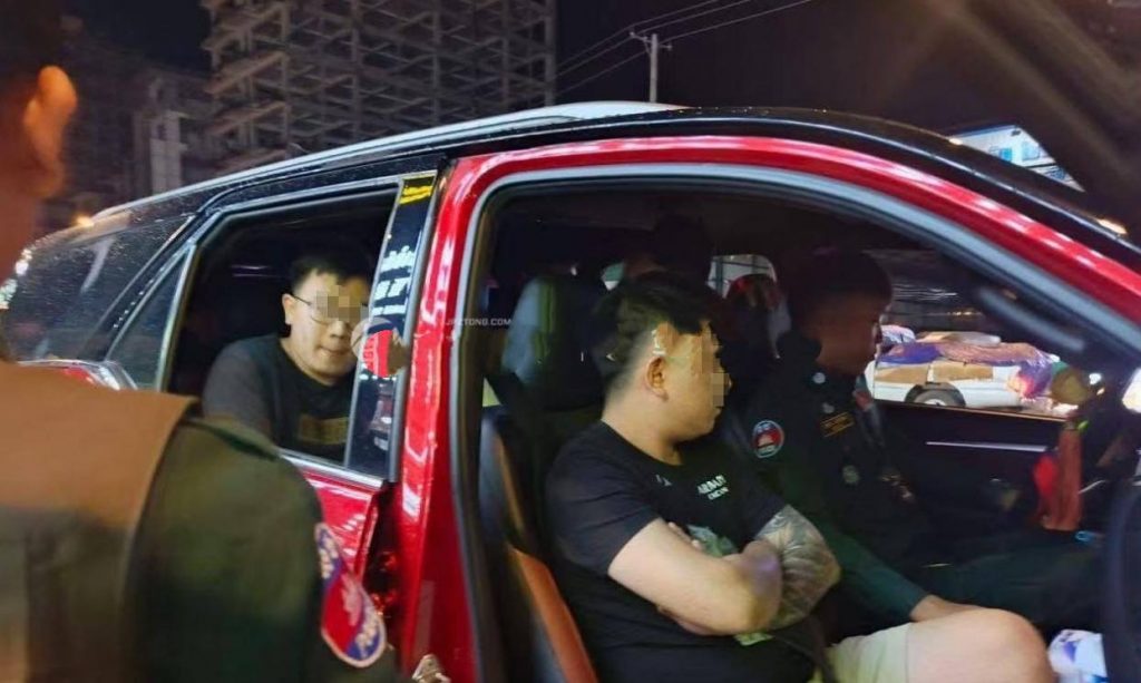 西港警方突查可疑车辆，车内多名中国公民引关注！-彩民之家-彩票策略-彩民交流网